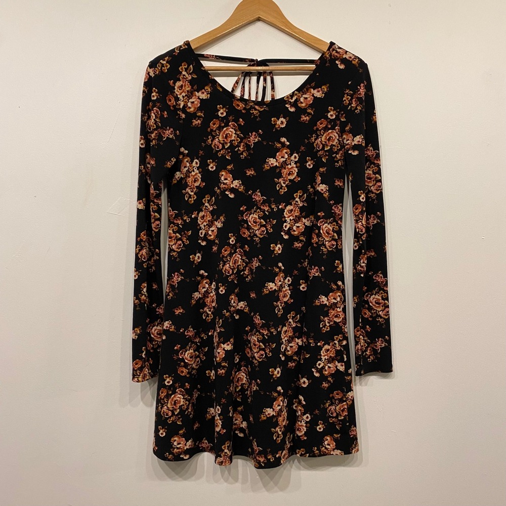 Black Floral Long Sleeve Skater Mini Dress Whimsygoth Open Back Tie Detail Large